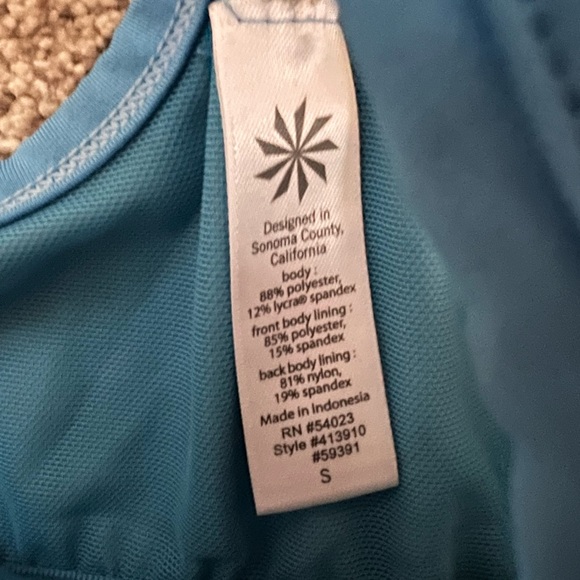 Athleta Tank Top - Picture 2 of 3